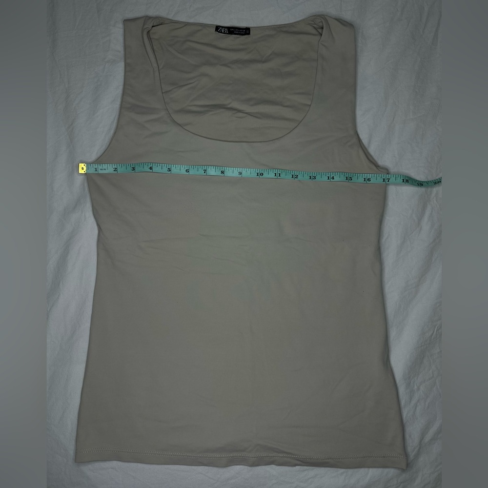 Zara Seamless Beige Nude Wide Strap Square Neck Tank Size Large - Picture 3 of 9